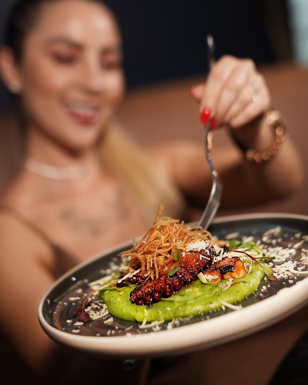 Gastronomía Lotus 1